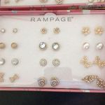 Rampage 16 pairs of assorted stud earrings, pearls, crysta Photo 0
