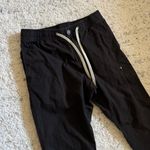 Vuori  Ripstop Pant size small in black hiking outdoor Photo 1