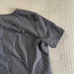 FIGS technical collection Gray scrub top Shirt woman’s size small Photo 6