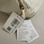 Lululemon NWT Everywhere Belt Bag Extra Large Light Ivory Gold 4 Liter Photo 9