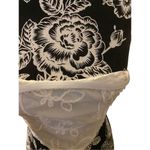 SheIn  Floral Tube Top Coquette Beach Summer Vacation Photo 4