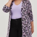 Torrid  Cardigan VNeck women’s Purple Leopard Print Button Front sweater New Sz 1 Photo 4