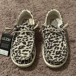 Hey Dude ‼️ Wendy Cheetah Grey‼️ Photo 3