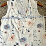 π¦ NWT Made with Love White Floral Sleeveless Blouse Small Photo 3