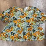 Amour Vert Floral Women's Top. Size XS. Great condition. Photo 0
