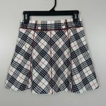 Tuckernuck Renee Golf Skort M NWT Red Navy Plaid 15” Stretch Built Photo 2