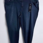 Torrid Luxe Skinny Fit Crop Dark Wash Size 24 Plus Comfort Stretch Casual NWT Photo 0