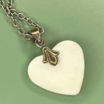 Vintage Kirsten Heart Name Necklace with Otter White Photo 3