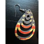 American Flag Dangle Drop Earrings Patriotic Festive Lightweight Photo 2