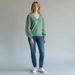 Sioni Women's XL Long Sleeve Green Sweater with Lace Sleeves Feminine Photo 1