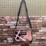 Spartina 449 Pink and Black Crossbody Bag with Geometric Design Photo 5