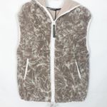 prAna NWT  Women's Polar Escape Vest Size S Photo 1