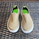 Oofos sneakers womens size 7 Brown Photo 0