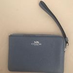 Coach Wristlet Purse Photo 0