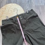 Arcteryx green womens below the knee‎ long cargo shorts Y2K Size 4 Photo 2