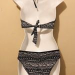 *Ninety Five Black Swimsuit White Size M Photo 2