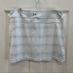 Under Armour  loose fit skort white‎ & green medium Photo 3