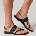 Freebird by Steven 38 US 7 Sea Sandal Braided Leather Strappy Black Silver Photo 1