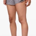Lululemon  Hotty Hot Short II Sz 6 tall Heather Lux Photo 0