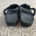 FitFlop  Womens Florrie Sandals Size 9 Black Flower Thong Toe Post Slide Photo 6