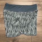 Spanx  The Get Moving High Rise Exercise Shorts 4"  Blue‎ Brushstroke Size XL Photo 2
