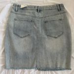 Tractr Blu NWT  High Rise Light Wash Denim Skirt Photo 4