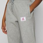 Nike Jordan Jordan Flight Sweatpants Photo 1