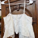 Kirious  white top with front tie and flower pattern Photo 1