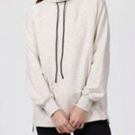 Varley  pullover mock neck drawstring sweatshirt with kangaroo pocket Photo 1