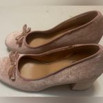 Beast Fashion  Blush Velvet Women's Flats Photo 3