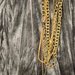 Elegant Gold Chain Necklace Photo 1