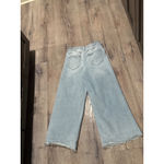 78 & Sunny Women's Wide Leg‎ Cropped Jeans Light Wash Raw Hem Size 8 Blue Photo 2