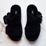 UGG  Fuzz Yeah Slippers Photo 0