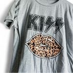 Kiss Animal Print Lips Graphic Band Tee Size L Gray Size L Photo 1