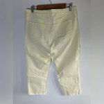 NYDJ Capri Released Hem in Pale Yellow Raw Size 12 GUC 0077 Photo 3
