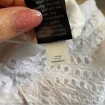 Vera Wang Simply Vera by  White Shorts Size Small Photo 3
