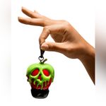 Bath & Body Works EVIL QUEEN POISON APPLE GLOW IN THE DARK POCKETBAC HOLDER Photo 3