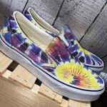 Vans Classic Slip-On Washed Tie Dye Size 7 Women's size 5.5 Mens New With Box Photo 3