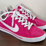 Nike Pink Canvas Sneakers Women's Size 8 Low Top Athletic Shoes BRS 378339-612 Photo 0