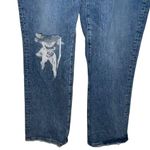 Madewell The Perfect Vintage Straight Jean in Kingsbury Wash Knee-Rip Edition 31 Photo 3