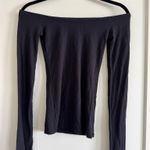 Hollister  Off-The-Shoulder Photo 0