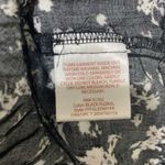 Faded Glory  Women’s Peasant Blouse Size S Black Floral 3/4 Sleeve Ruffle Hem Photo 2