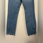 Abercrombie & Fitch Ultra High Rise Mom Jeans Distressed Size 28 Photo 6