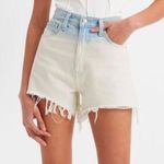 Levi's Levi’s High Waisted Mom Shorts White Blue Ombré Denim Size 25 Photo 0