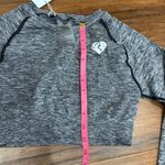 women's best Women’s Best Wear move seamless long sleeve corp top Photo 8