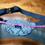 KAVU  Spectator Blue green gray Ocean print Belt Waist Bag travel fanny pack Photo 7