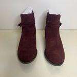 Isaac Mizrahi NIB , maroon booties size 8 Photo 5