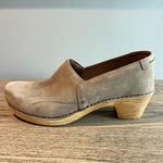 Dansko Mavis Nubuck Leather Slip On Clogs Size EU 41 Comfort Shoes Taupe Tan Photo 6