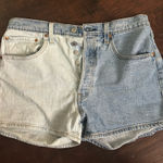 Levi's  Light‎ Blue and Cream Denim Shorts Photo 0