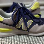 New Balance  574 Women's Sneakers Size 6 Photo 3